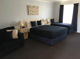 Tuckerbox Motor Inn
