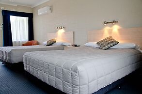 Baybrook Motor Inn & Apartments