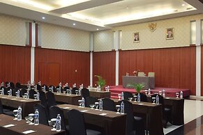 Grand Hatika Hotel