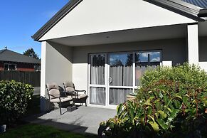Darfield Motel