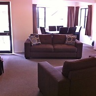 Darfield Motel
