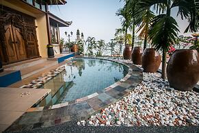 Lost Paradise Resort