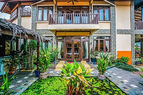 Lost Paradise Resort