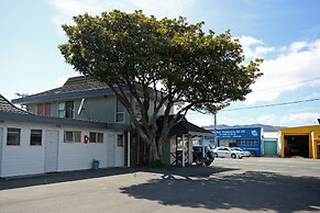 Midway Pacifica Lodge
