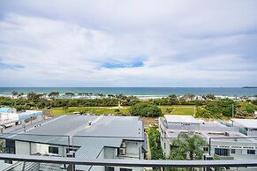 Beach on Sixth