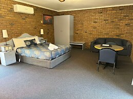 Tooleybuc Motel