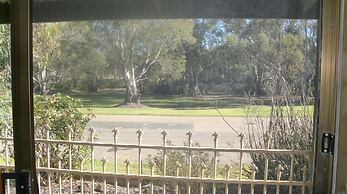 Tooleybuc Motel