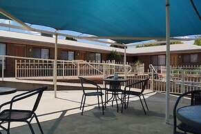 Tooleybuc Motel