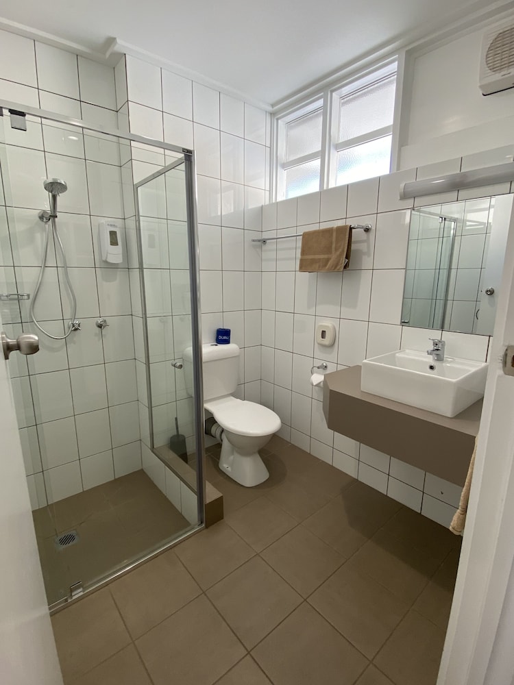 Warrina Motor Inn Wodonga CBD