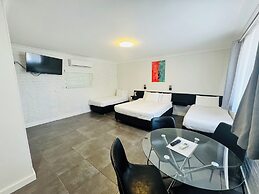Deer Park Motor Inn