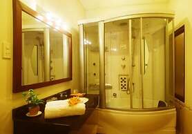 Hau Giang Hotel