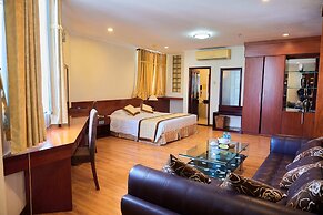 Hau Giang Hotel