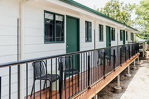 Wallaby Hotel