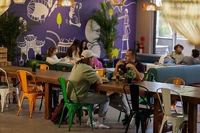 YHA Adelaide Central