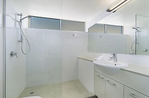 Chateau Royale Beach Resort Maroochydore