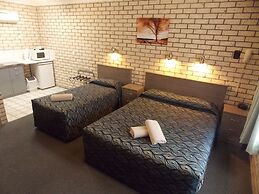 Cowra Crest Motel
