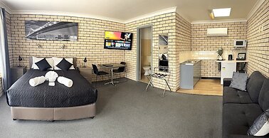 Cowra Crest Motel