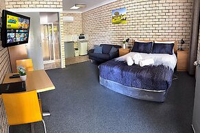 Cowra Crest Motel