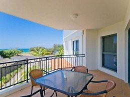 The Breakers Yamba