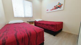 Alex Beach Cabins