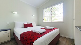 Alex Beach Cabins
