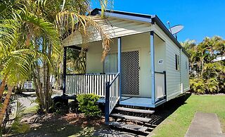 Alex Beach Cabins