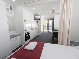 Alex Beach Cabins