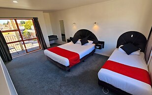 Valdez Motor Lodge
