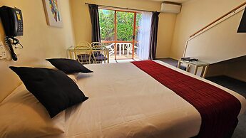 Valdez Motor Lodge