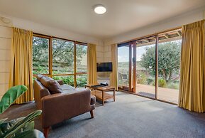 Loch Ard Motor Inn