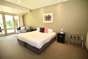 Briars Country Lodge