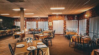 Mountain Creek Motel