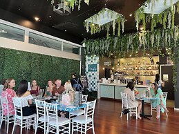 The Tea Tree