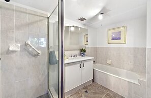 Bayview Beach Holiday Apartments