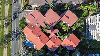 Bayview Beach Holiday Apartments
