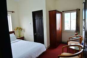 Oc Tien Sa Hotel