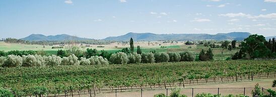 Tranquil Vale Vineyard & Cottages