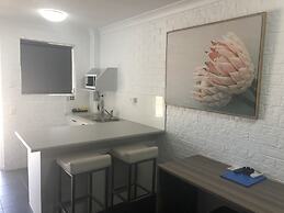 Bribie Waterways Motel