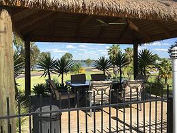 Capricorn Motor Inn