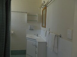 Coachman Motel