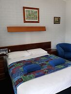 Coachman Motel