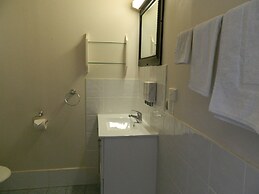 Coachman Motel