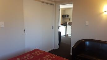 Aspree Motor Inn