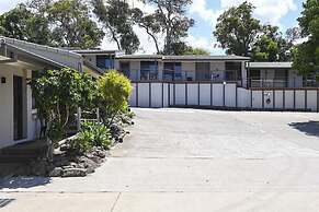 Fern Bay Motel