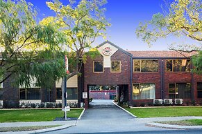 Kings Park Motel