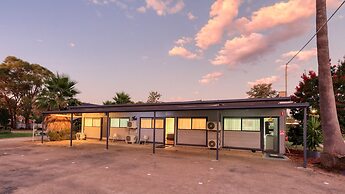 Rose City Motor Inn