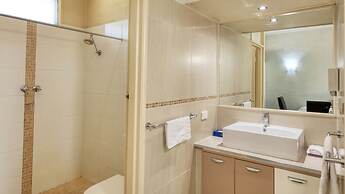 Rose City Motor Inn