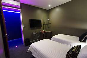 Junction Hotel