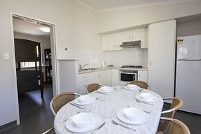 Karrinyup Waters Resort