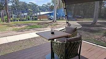 Bay and Bush, Jervis Bay